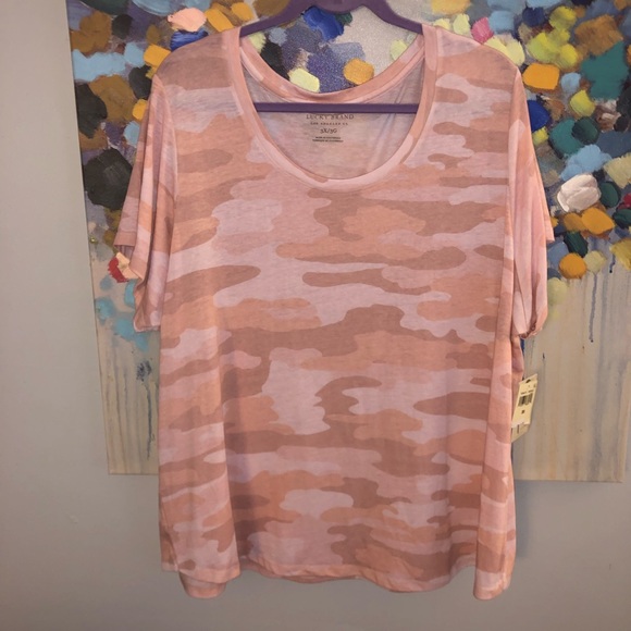lucky brand pink camo tee
